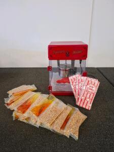 Waring Pro WPM28 Countertop Popcorn Maker, 10-Cup Capacity, 500W, Includes Accessories Tested and powered on.