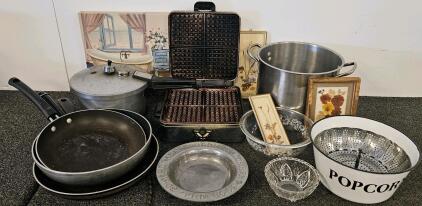 Vintage Kitchenware & Decor: Presto Pressure Cooker, Waffle Maker (Tested, Works), Art, Fry Pans, Bowls