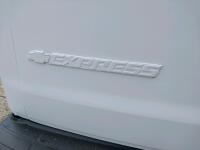 2005 CHEVROLET EXPRESS - RWD! - 18