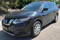 2017 NISSAN ROGUE - AWD! - 8