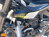 2025 TRIUMPH STREET TRIPLE - 12