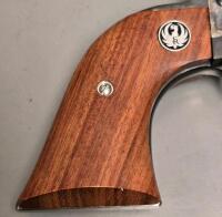 Ruger Vaquero .44 Magnum Revolver, 7.5" Barrel, 6-Shot, Blued/Case Hardened, Wood Grips, Box - 9