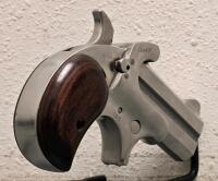 Bond Arms Texas Defender &ldquo;Cowboy&rdquo; .357 Maximum Derringer, Stainless, SN 1341, Box & Holster - 3