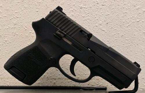 SIG Sauer P250 Compact 9MM Pistol, 3.9" Barrel, Serial EAK135951