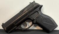 Crosman Phantom CO2 .177 BB Air Pistol, 15rd Mag, Mask & Copperhead BBs, Up to 480 FPS (FL 4) - 3