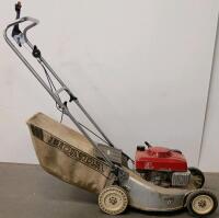 Honda HR194 Self-Propelled Lawn Mower, 19" Aluminum Deck, OHV Engine, Grass Bag