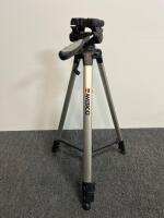 Vanguard & Ambico 60" Aluminum Tripods 3-Section, Pan/Tilt Heads, Geared Columns, Flip Locks (shelf 13) - 2