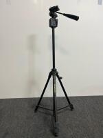 Vanguard & Ambico 60" Aluminum Tripods 3-Section, Pan/Tilt Heads, Geared Columns, Flip Locks (shelf 13) - 6