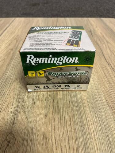Remington Hypersonic Steel 12 Gauge 3.5" Shotgun Shells, 1700 FPS, 1-3/8 oz, #2 Shot, Waterfowl