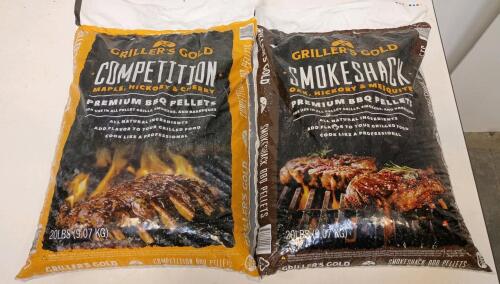 (2) Griller&rsquo;s Gold Premium BBQ Pellets, Competition & Smokeshack, 20 lb Bags