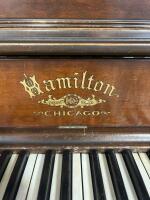Hamilton Cabinet Grand Upright Piano, Ornate, 3 Pedals, c. 1900, Medaille D&rsquo;Argent Paris - 3