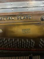 Hamilton Cabinet Grand Upright Piano, Ornate, 3 Pedals, c. 1900, Medaille D&rsquo;Argent Paris - 7