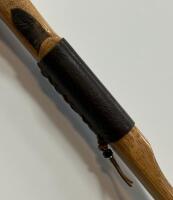 Traditional Longbow Archery Set &ndash; 50&ndash;55 lb Draw Weight, 15 Arrows (33" Length), Leather Quiver, Accessories (FL 10) - 3