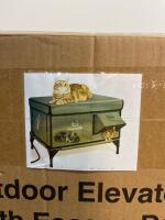 Clawsable 2025-GJWMXMW-L Elevated Cat House with Escape Door, All-Season Insulated, 25.6" x 16.5" x 16.2" - 2