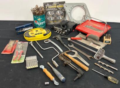 Mixed Hand Tools Lot: Felco 2 Pruners, Midland 77-898 CB, MVP SuperLine, Tripp Lite Reel, Diamond Blades (FL 5000)