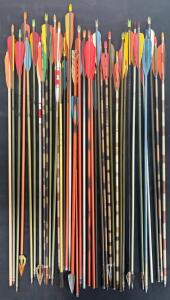 Vintage Aluminum Arrows Mixed Lot 34, Broadheads & Field Points (shelf 2)