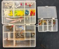 Fishing Tackle Lot: Zebco 33 & Spinning Reels, Lures, Googan Bandito Bug, Tackle Boxes, Bag (FL 7) - 5