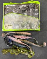 Fishing Tackle Lot: Zebco 33 & Spinning Reels, Lures, Googan Bandito Bug, Tackle Boxes, Bag (FL 7) - 6