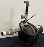 Flotec FP5172-08 1.5 HP Self-Priming Sprinkler Pump, 67 GPM, 115/230V, 1.5" NPT - 2
