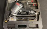 Senco FinishPro 41XP Pneumatic Finish Nailer, 15 Gauge, 1-1/4&rdquo; to 2-1/2&rdquo; Nails, 100-Nail Capacity ( Shelf 1 ) - 2