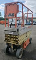 JLG 2030ES Electric Scissor Lift, 20ft Platform Height, 800lb Capacity, Solid Non-Marking Tires *Runs and Drives* - 5