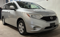 2015 NISSAN QUEST - 3RD ROW SEATING!