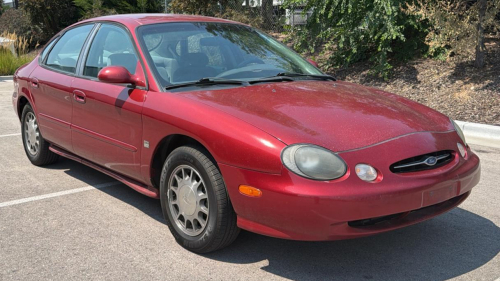 1999 FORD TAURUS - CLEAN INTERIOR!