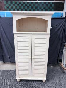 White Freestanding Wooden Cabinet with Louvered Doors and Arched Open Shelf