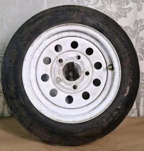 (1) Carlisle Sport Trail LH Trailer Tire 4.80-12 Mounted On A White Steel 5-Lug Wheel
