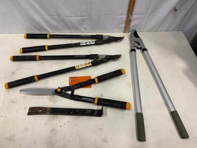 Fiskars Power-Lever Loppers, Hedge Shear, and Additional Garden Tools Set