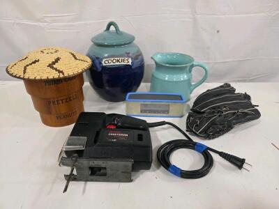 Working Craftsman 1/4 HP Sabre Saw, Variable Speed, Vintage Corded Jigsaw, non working Bose Speaker