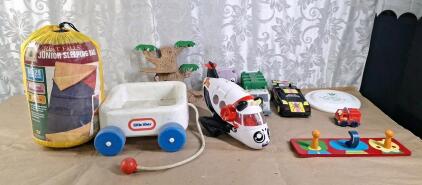 (1) Junior Sleeping Bag & Assorted Toys