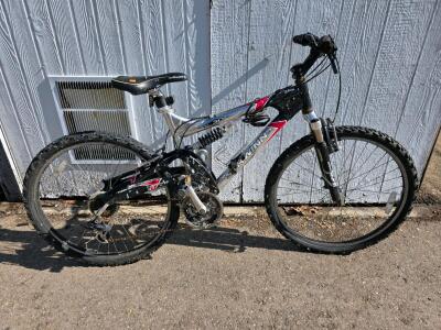 Schwinn S-30 Full Suspension Mountain Bike, 26" Wheels, Shimano 21-Speed, Silver/Red/Black