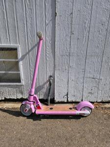 Pink Globber Kids Scooter, 2 Wheels, Rear Brake, Aluminum Frame, T-Bar Handles, 27" Deck