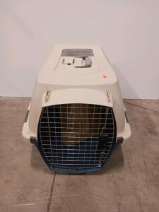 Petmate Kennel Cab Hard-Sided Plastic Pet Carrier with Top Storage Compartment