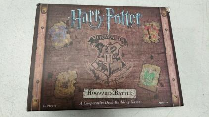 Harry Potter: Hogwarts Battle Board Game &ndash; Cooperative Deck-Building Adventure