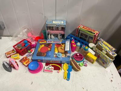 Vintage Holly Hobbie, Fisher-Price, Hello Lily, Teddy Shop Play Food & Kitchen Toy Lot, 1980s-90s