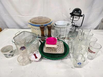 Working Vintage Crock Pit With Plastic Cover, Working Desk Lamp, Various Glassware
