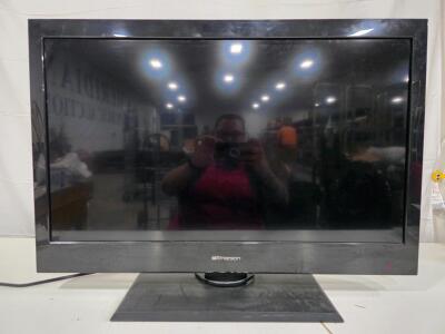 Working Emerson LC320EM3F A 32" LCD TV, 1366x768 Resolution, HDMI & USB Inputs, Built-in ATSC/NTSC Tuner