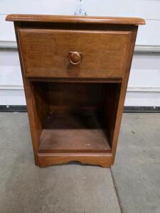 Traditional Wooden Nightstand, 1 Drawer, 1 Shelf, 14"x15"x23", Night-Table 64057-468