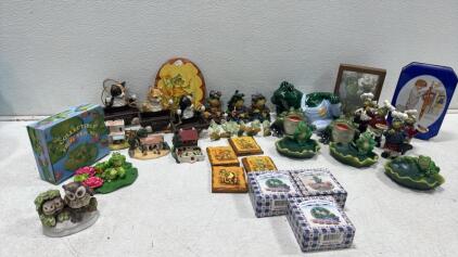 Banbridge Pottery & Assorted Frog Figurine Collection, Boxed Sets, 27 Pieces, Ceramic/Resin