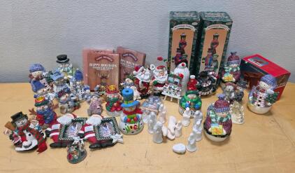 Large Holiday Figurine Lot &ndash; Hermitage Pottery, Snowmen, Santa, Nativity, Boxed