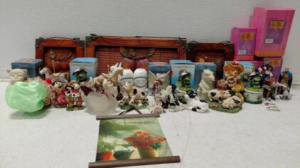 Large Lot Disney ENESCO Hunchback Figurines, Farm Animal Collectibles, Carousel Horses, Wall Decor