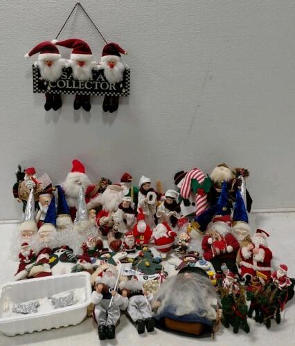 Santa Claus Figurine & Decoration Lot ~30+ Pieces Mixed Materials, "Santa Collector" Sign