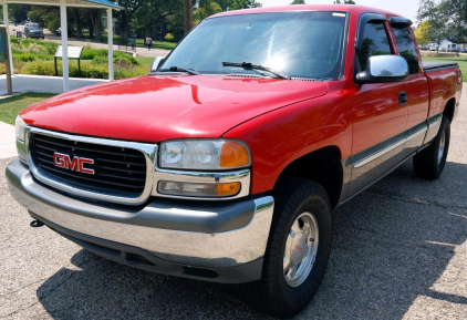 1999 GMC SIERRA 1500 - 4X4!
