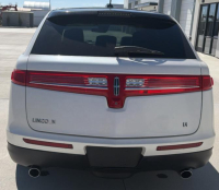 2010 LINCOLN MKT - SUNROOF - BACKUP CAMERA! - 4