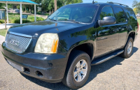 2013 GMC YUKON - 4X4!