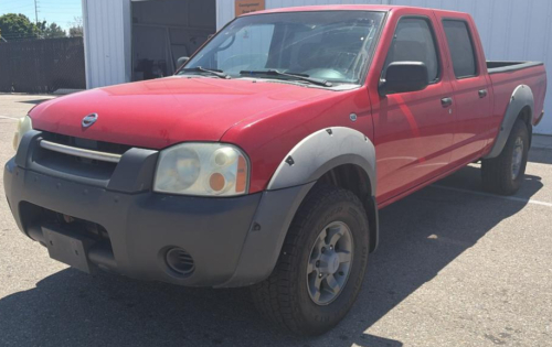 2002 NISSAN FRONTIER - 4X4!