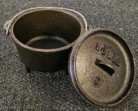 Lodge #5 Cast Iron Dutch Oven With Flanged Lid And Bail Handle - 3
