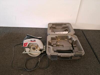 Sears Craftsman 315.10961 Circular Saw, 2 1/8 HP, 7 1/2" Blade, 5400 RPM, Includes Case and Manual(powered on)